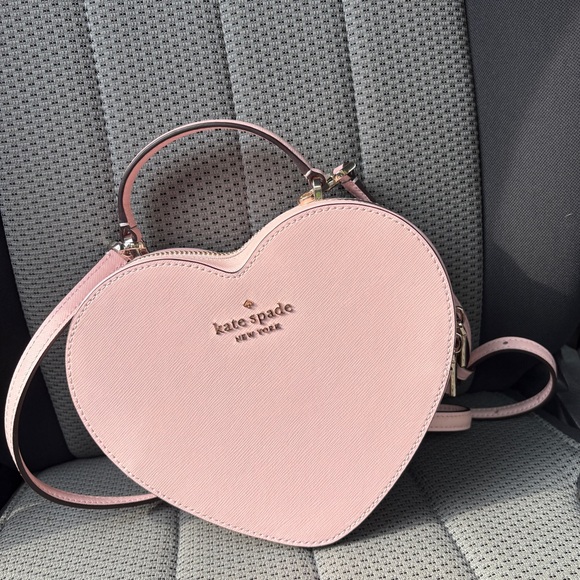 Kate Spade Love Shack Heart Pink Crossbody - Picture 2 of 10